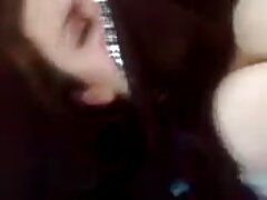 Quay phim sex với anh ấy trẻ brunette trên một camera xxx hd vn hành động