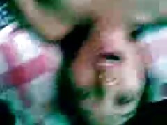 Brunette 18 vắt sữa cô ấy Vú cọ xát của xxx ngoai tinh vn cô ấy núm vú