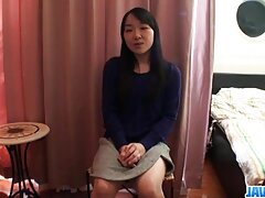 Pissing trong các đít của của anh ấy vợ trong xxx vn sex khi chơi hậu môn