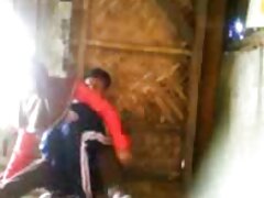 Cô cảm ơn người yêu đã mua sắm ngay trong phòng thử đồ xxx sinh vien vn của một cửa hàng quần áo nữ